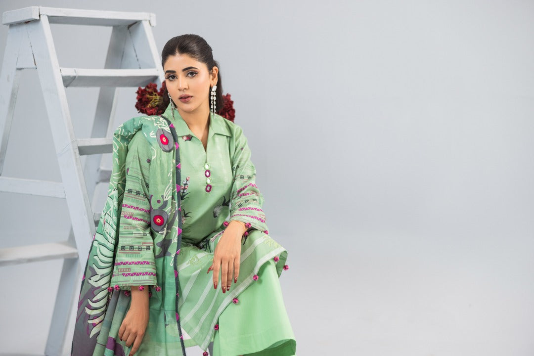 3pc Lawn Suit With Dyed Plain Trouser